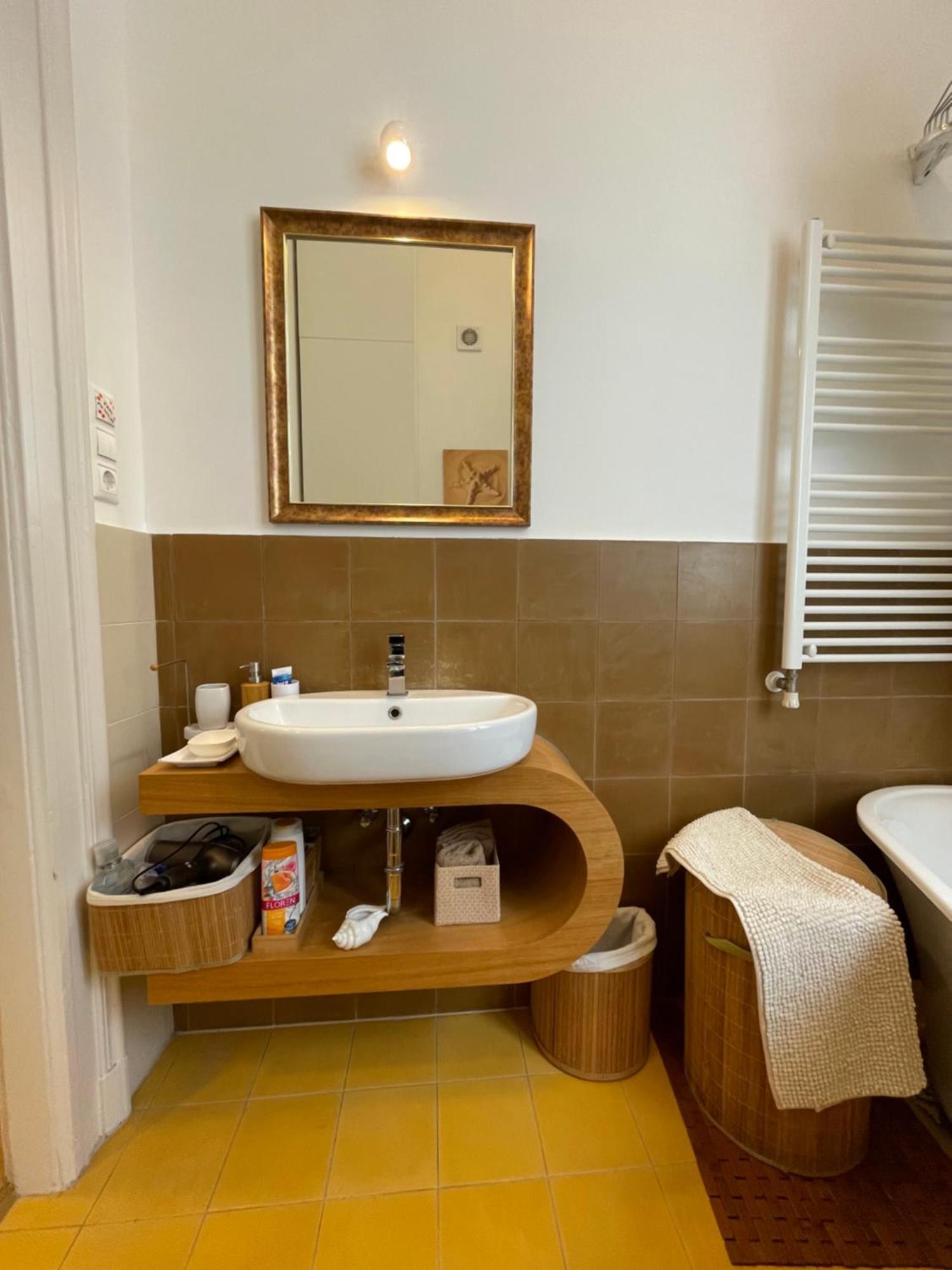 Apartman Amber Pearl 2 And 2 Bathrooms At Kalvin Square *
