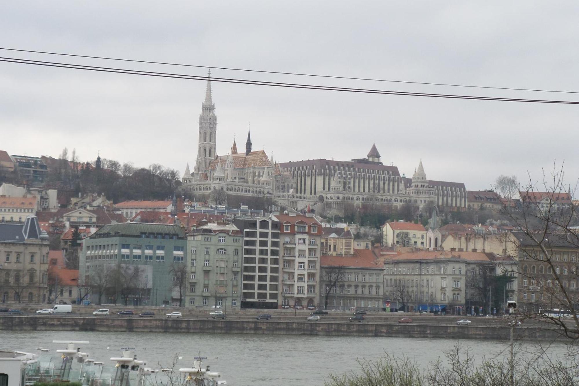 Amber Pearl 2 And 2 Bathrooms At Kalvin Square Apartment Budapest