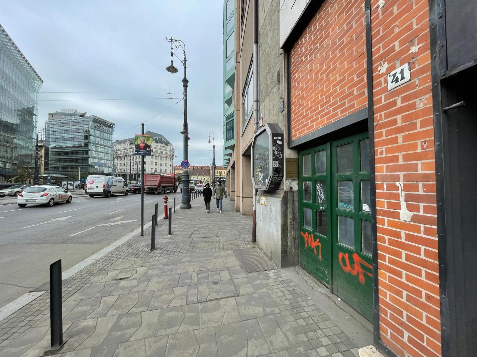 Amber Pearl 2 And 2 Bathrooms At Kalvin Square Apartment Budapest